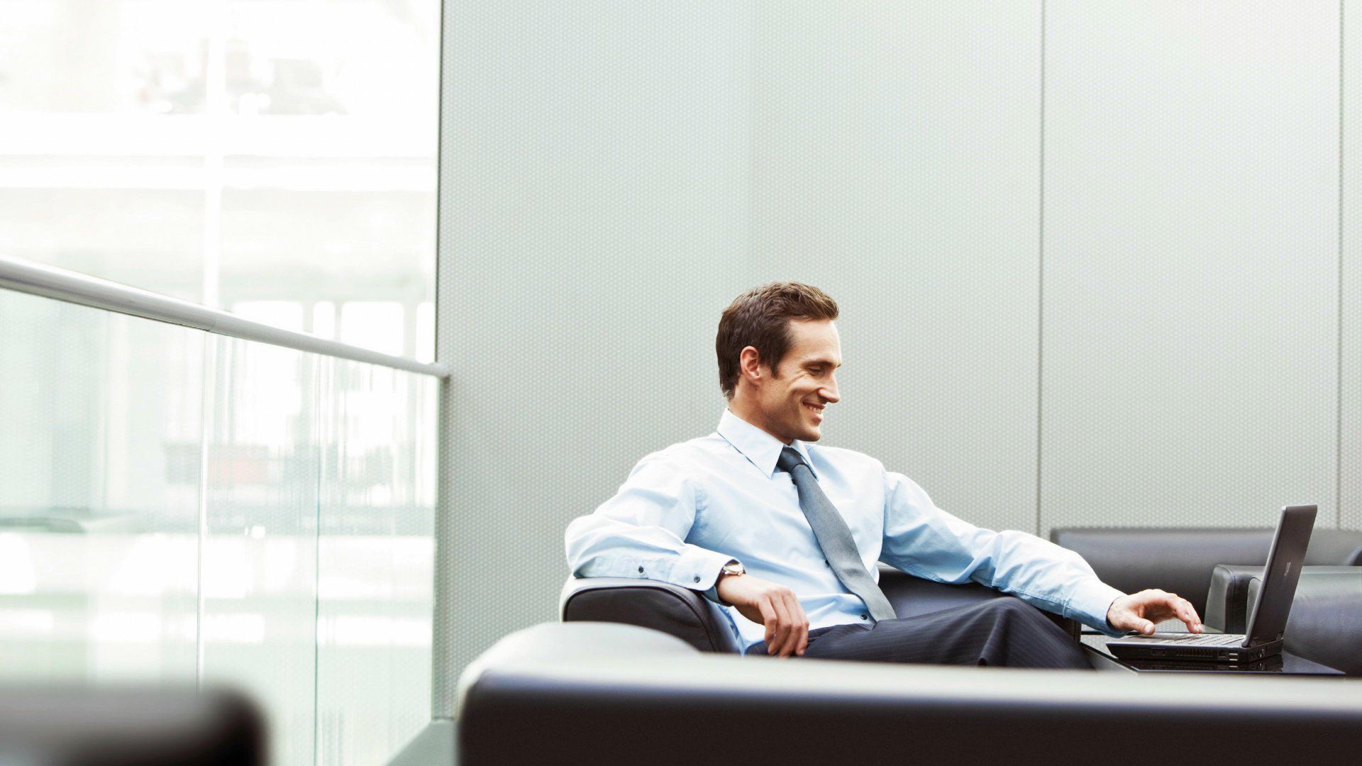 Os Cursos Profissionais Normalmente São úteis Pra Estudantes E Profissionais Mais Adolescentes 25